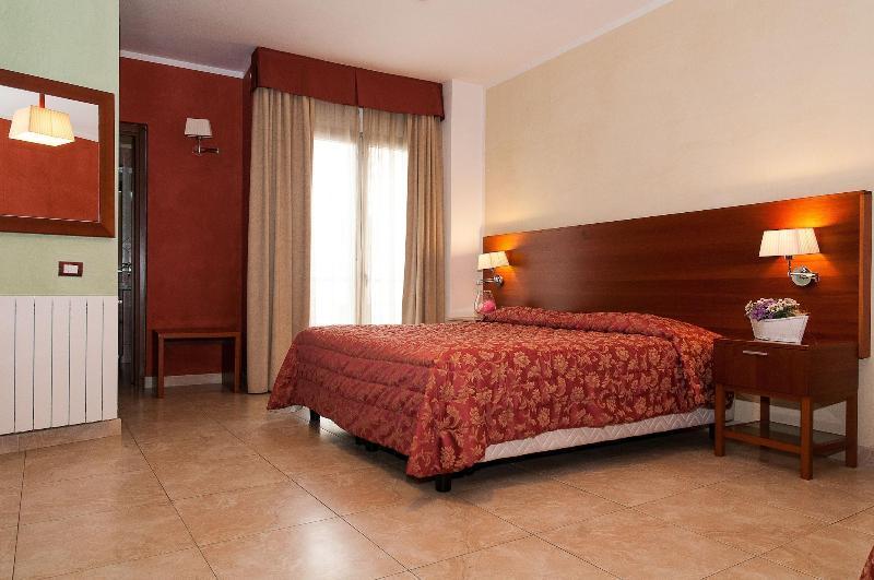 Hotel Demar Olbia Eksteriør billede