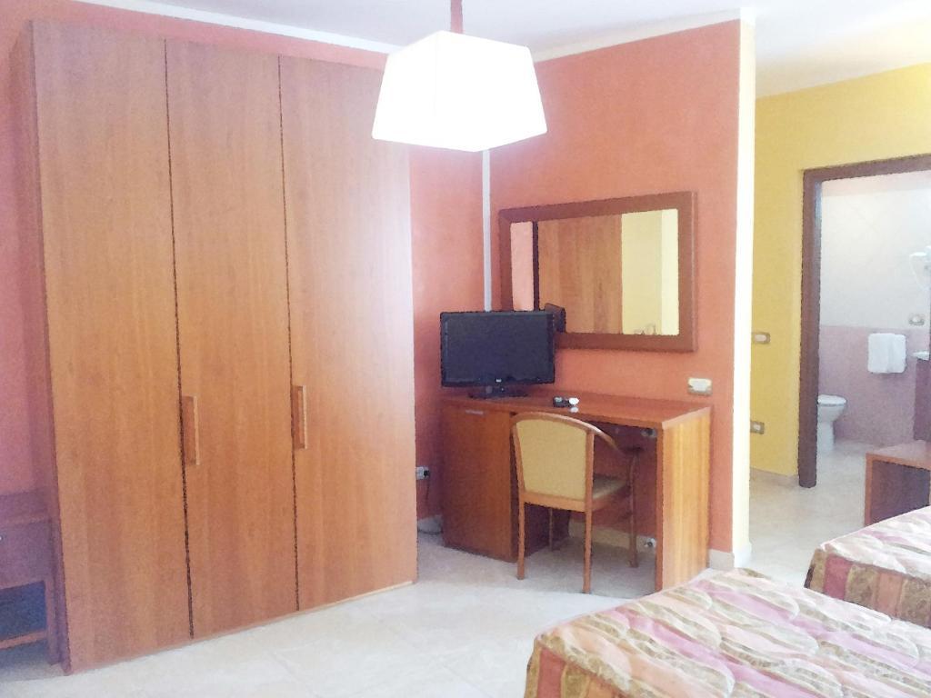 Hotel Demar Olbia Eksteriør billede