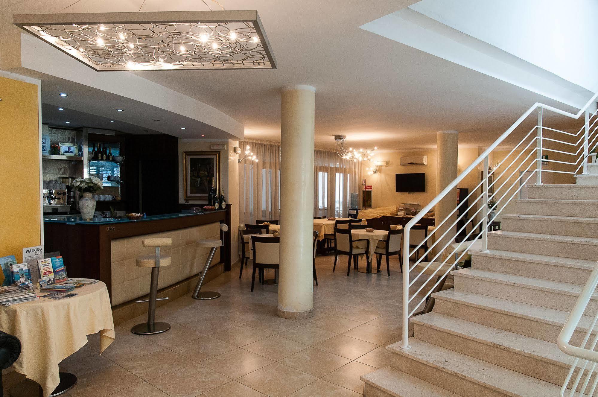 Hotel Demar Olbia Eksteriør billede